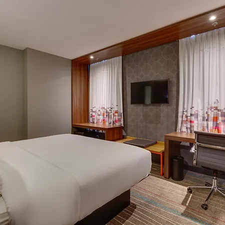 Sky Loft By Rixwell International Hotel 4*