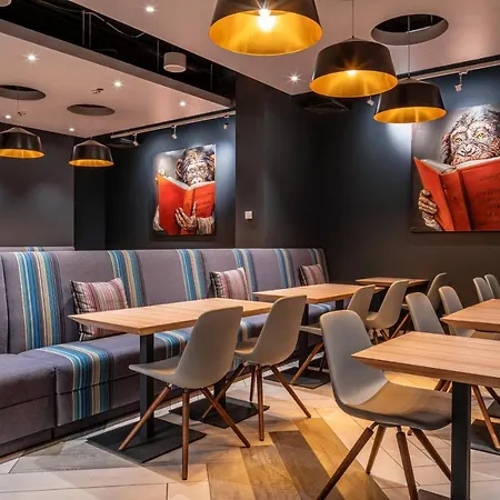Hotel Sky Loft By Rixwell International 4*